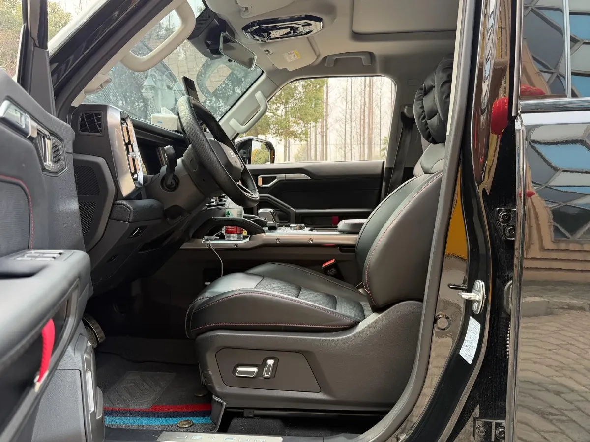 2024 Jetour ShanHai TravellerC-DM 1.5T 156HP L4 3DHT PHEV 26.7KWH,autocango,china used car exporter,china ev exporter,chinese used car exporter,chinese used ev exporter