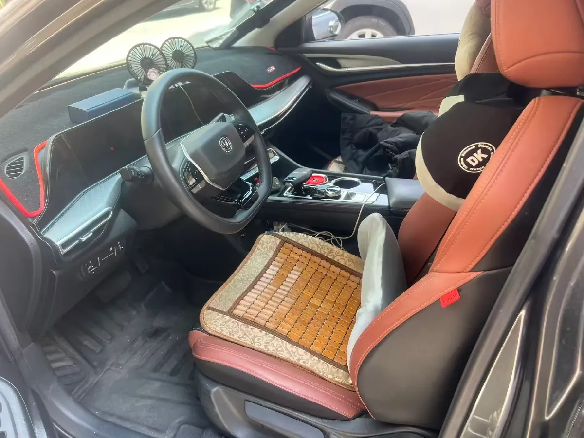 2023 ChangAn Eado 1.4T 160HP L4 7DCT,autocango,china used car exporter,china ev exporter,chinese used car exporter,chinese used ev exporter