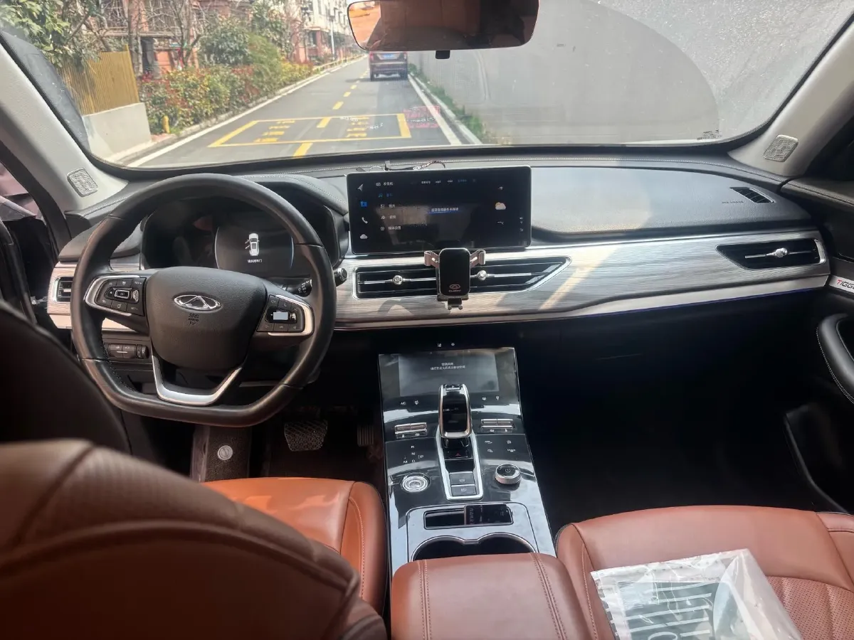 2021 Chery Tiggo 8 2.0T 254HP L4 7DCT,autocango,china used car exporter,china ev exporter,chinese used car exporter,chinese used ev exporter