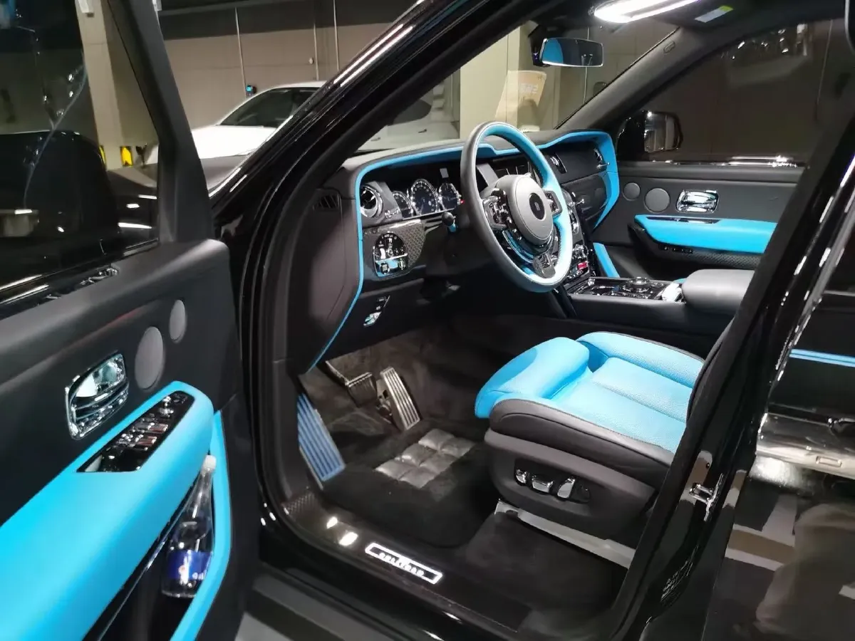 2020 Rolls-Royce Cullinan 6.7T 600HP V12 8AT,autocango,china used car exporter,china ev exporter,chinese used car exporter,chinese used ev exporter