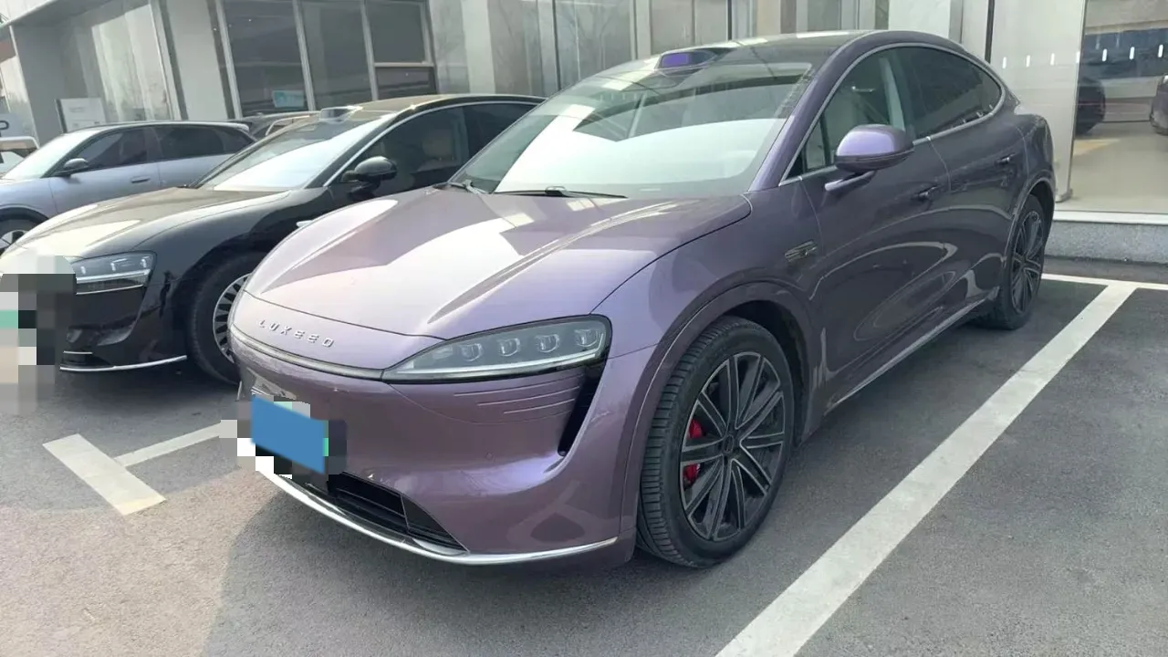 2025 Luxeed R7 REEV 156HP REEV,autocango,china used car exporter,china ev exporter,chinese used car exporter,chinese used ev exporter