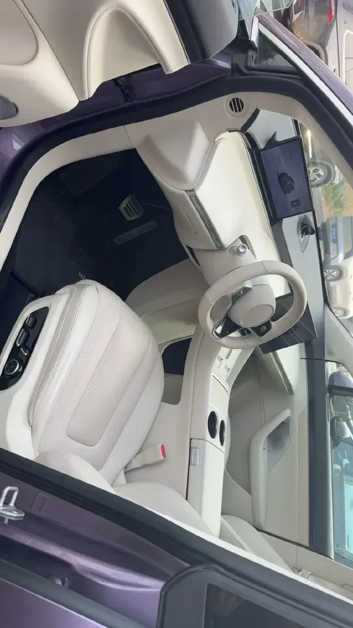 2025 Luxeed R7 REEV 156HP REEV,autocango,china used car exporter,china ev exporter,chinese used car exporter,chinese used ev exporter