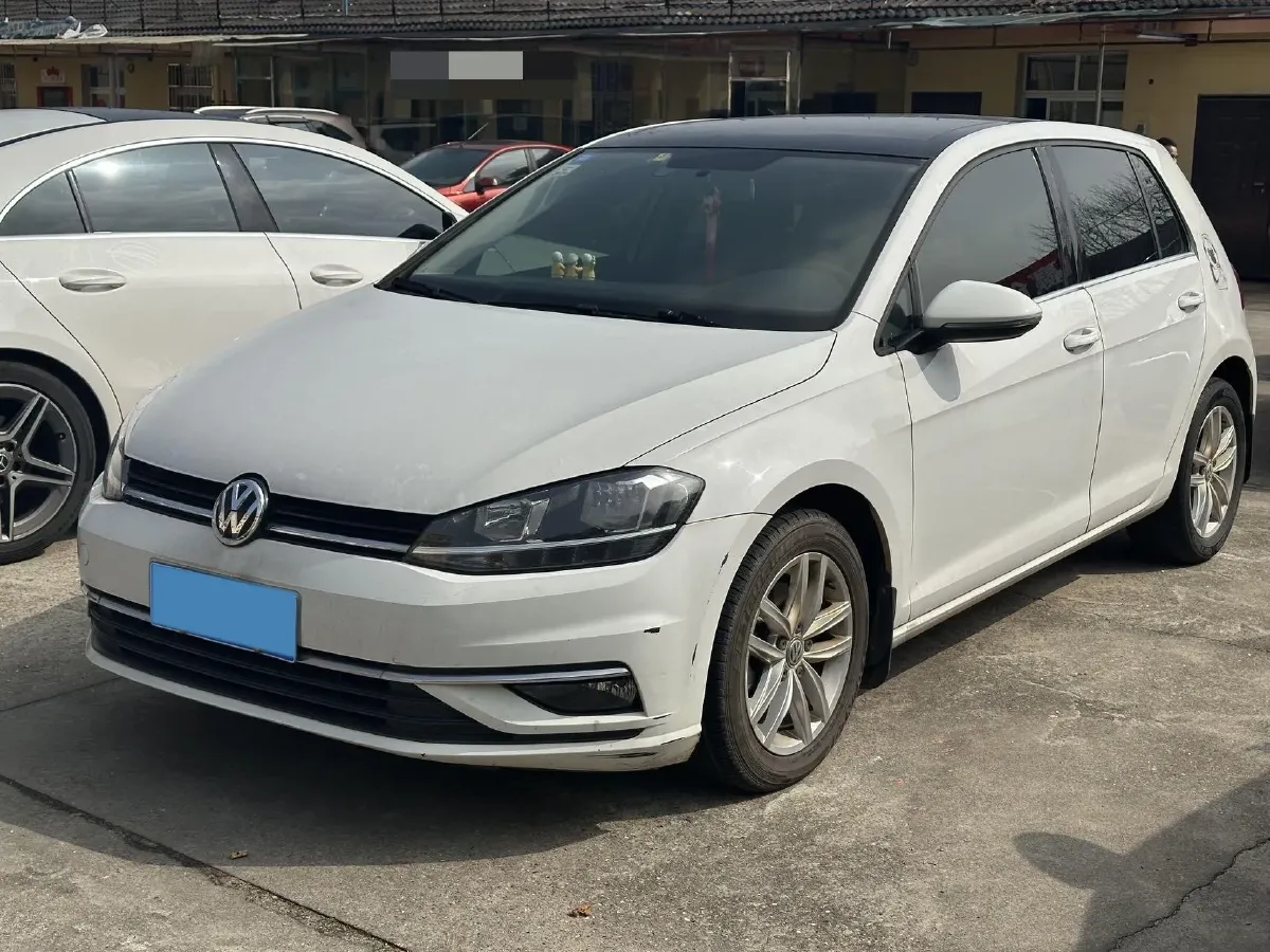 2018 Volkswagen Golf 1.6L 110HP L4 6AT,autocango,china used car exporter,china ev exporter,chinese used car exporter,chinese used ev exporter