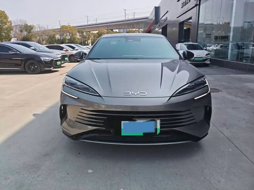 2025 BYD Seal07 DM-i 1.5L 101HP L4 E-CVT PHEV 17.6KWH,autocango,china used car exporter,china ev exporter,chinese used car exporter,chinese used ev exporter