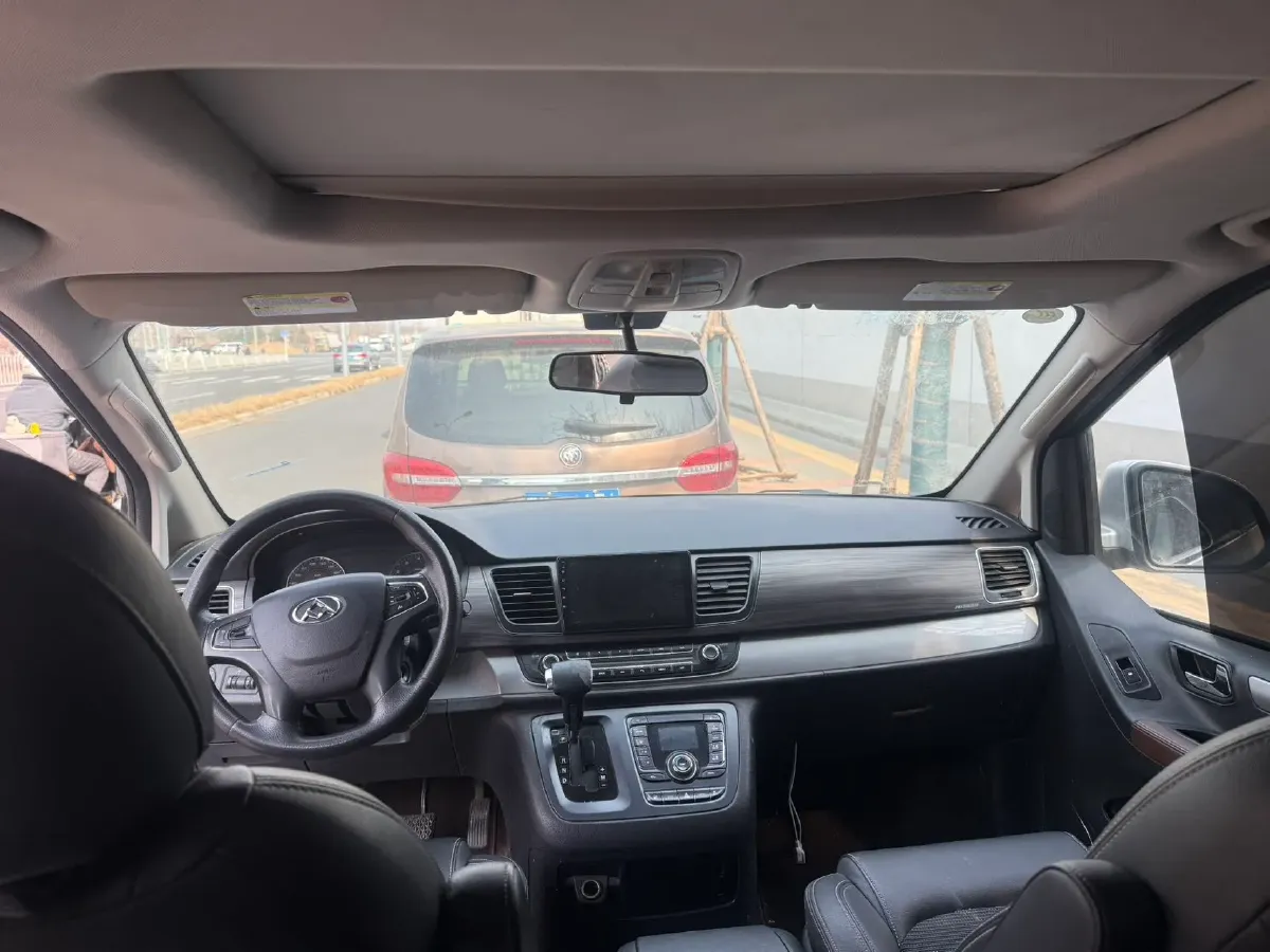 2018 MAXUS G10 2.0T 224HP L4 6AT,autocango,china used car exporter,china ev exporter,chinese used car exporter,chinese used ev exporter