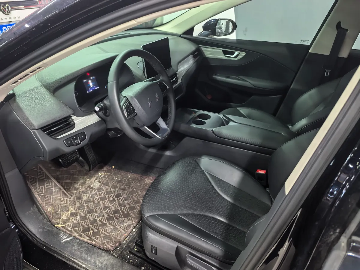 2025 HongQi E-QM5 BEV,autocango,china used car exporter,china ev exporter,chinese used car exporter,chinese used ev exporter