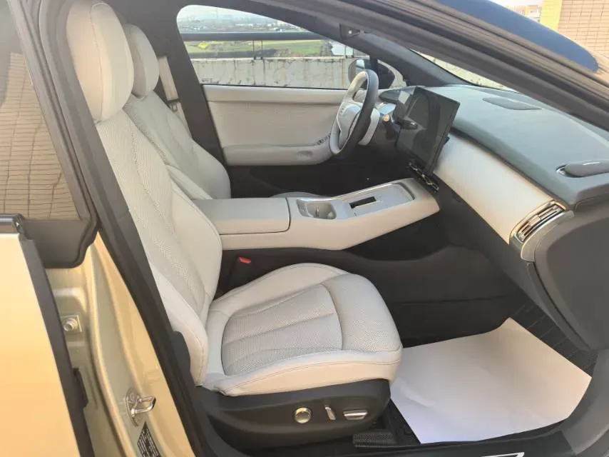 2024 Xpeng P7+ BEV 76.3KWH,autocango,china used car exporter,china ev exporter,chinese used car exporter,chinese used ev exporter