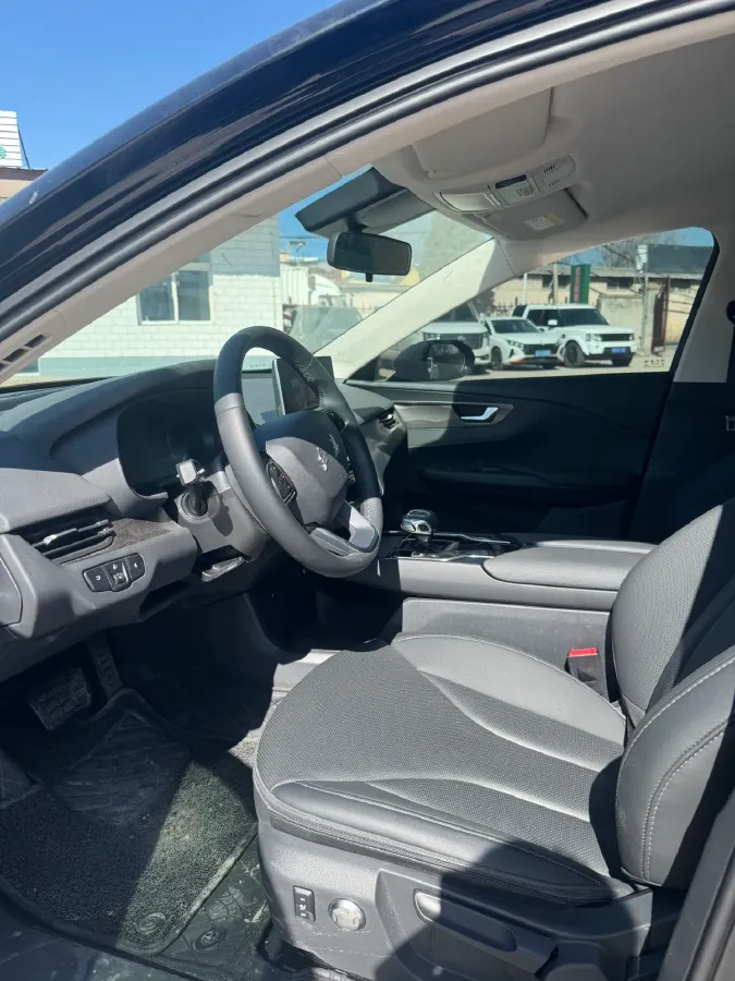 2023 HongQi E-QM5 BEV 54KWH,autocango,china used car exporter,china ev exporter,chinese used car exporter,chinese used ev exporter