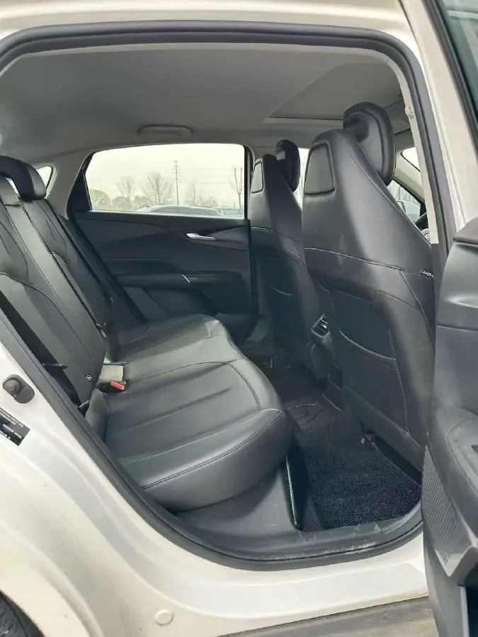 2024 ChangAn Eado 1.5T 170HP L4 7DCT,autocango,china used car exporter,china ev exporter,chinese used car exporter,chinese used ev exporter