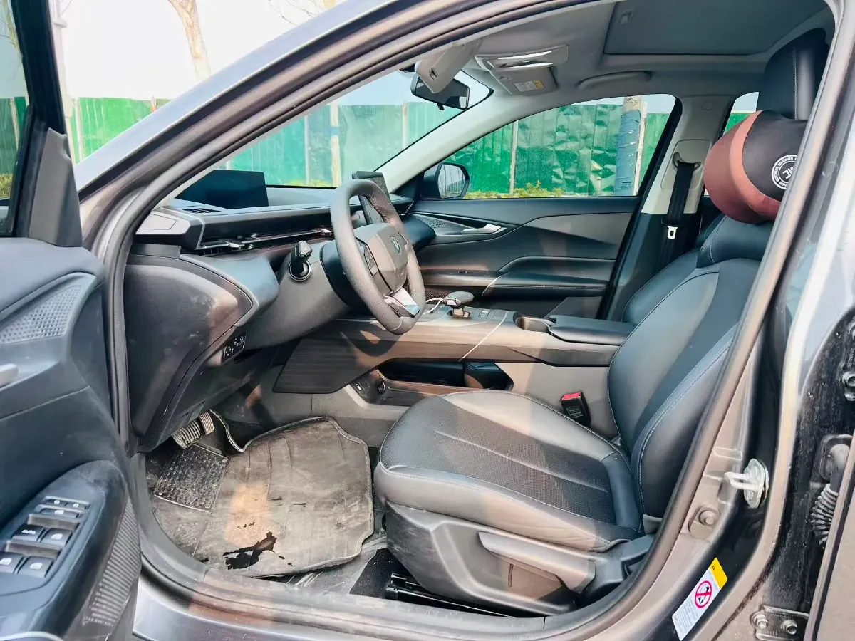 2024 ChangAn Eado 1.5T 170HP L4 7DCT,autocango,china used car exporter,china ev exporter,chinese used car exporter,chinese used ev exporter