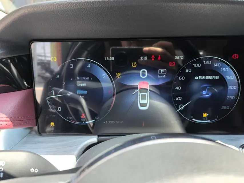 2025 HongQi H5 1.5T 169HP L4 1DHT Hybrid,autocango,china used car exporter,china ev exporter,chinese used car exporter,chinese used ev exporter