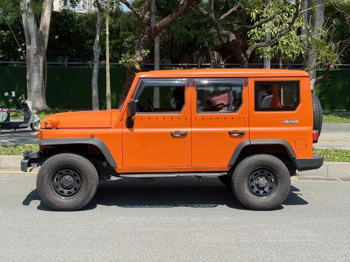 2023 BAW 212 2.4T 211HP L4 6MT,autocango,china used car exporter,china ev exporter,chinese used car exporter,chinese used ev exporter