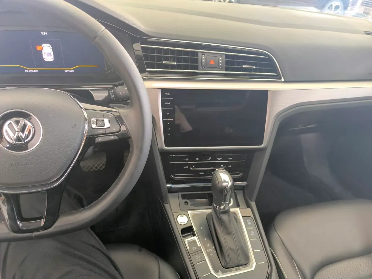 2021 Volkswagen Lamando 1.4T 150HP L4 7DCT,autocango,china used car exporter,china ev exporter,chinese used car exporter,chinese used ev exporter