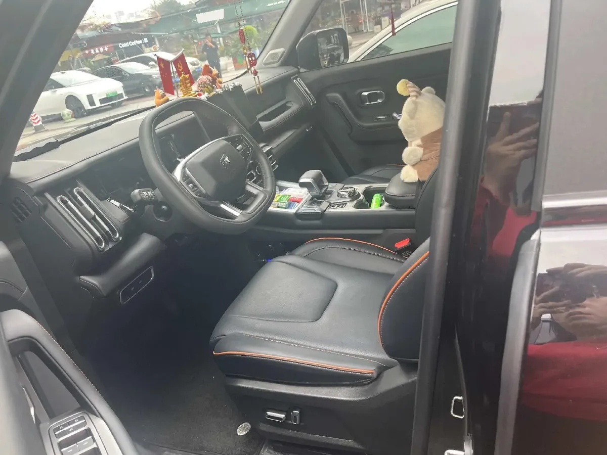 2025 Jetour DASHING 1.5T 184HP L4 7DCT,autocango,china used car exporter,china ev exporter,chinese used car exporter,chinese used ev exporter