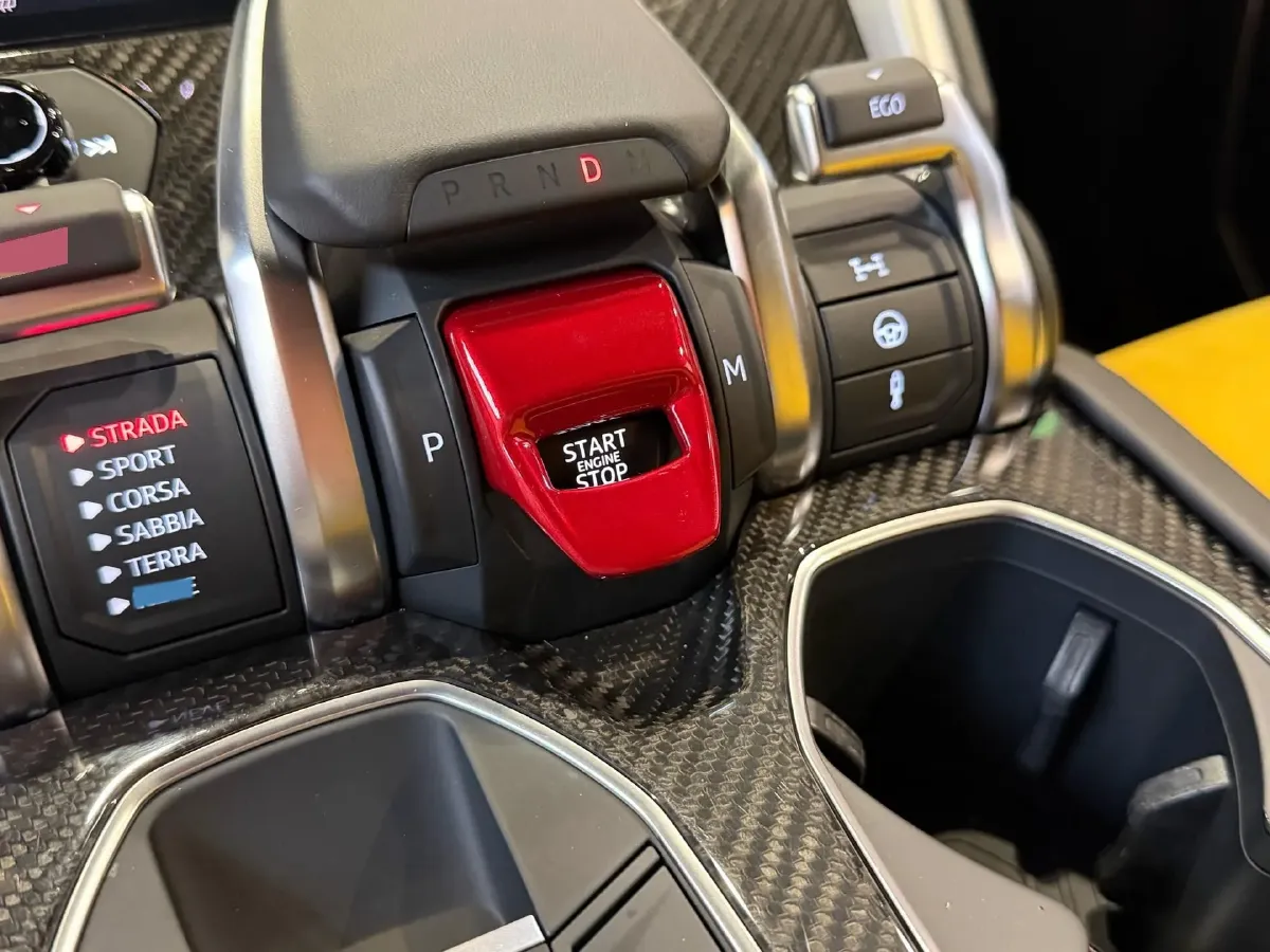 2021 Lamborghini Urus 4.0T 641HP V8 8AT,autocango,china used car exporter,china ev exporter,chinese used car exporter,chinese used ev exporter