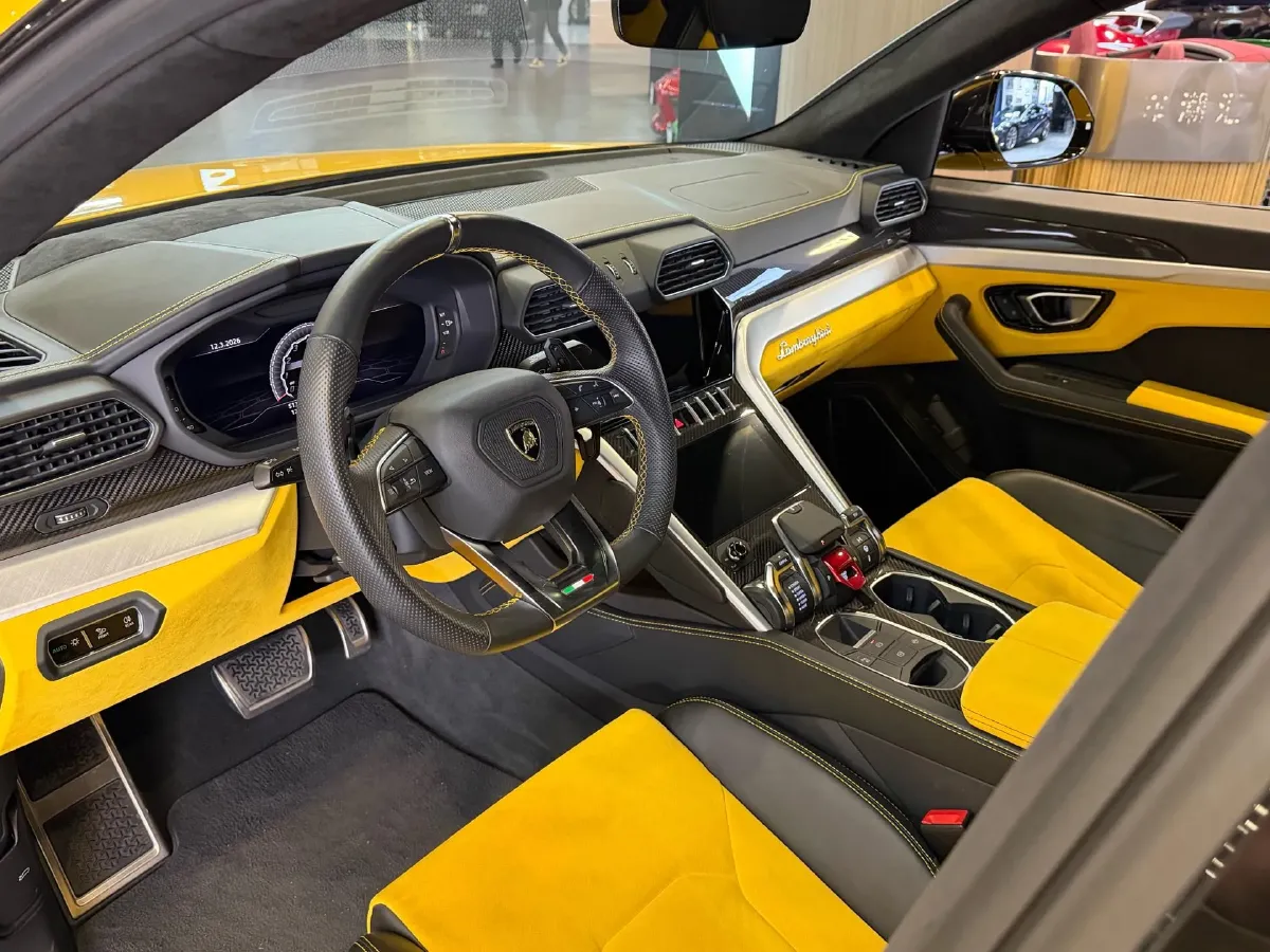 2021 Lamborghini Urus 4.0T 641HP V8 8AT,autocango,china used car exporter,china ev exporter,chinese used car exporter,chinese used ev exporter