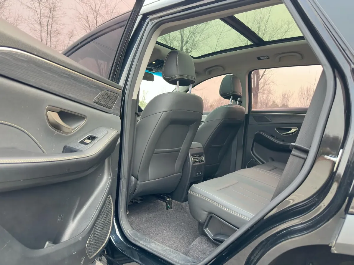 2023 Jetour X90 Plus 1.6T 197HP L4 7DCT,autocango,china used car exporter,china ev exporter,chinese used car exporter,chinese used ev exporter