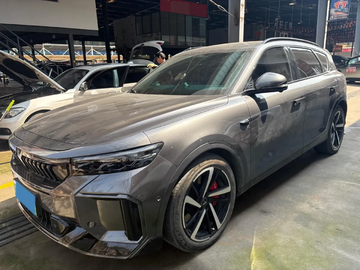 2025 Voyah FREE 1.5T 150HP L4 REEV 43KWH,autocango,china used car exporter,china ev exporter,chinese used car exporter,chinese used ev exporter