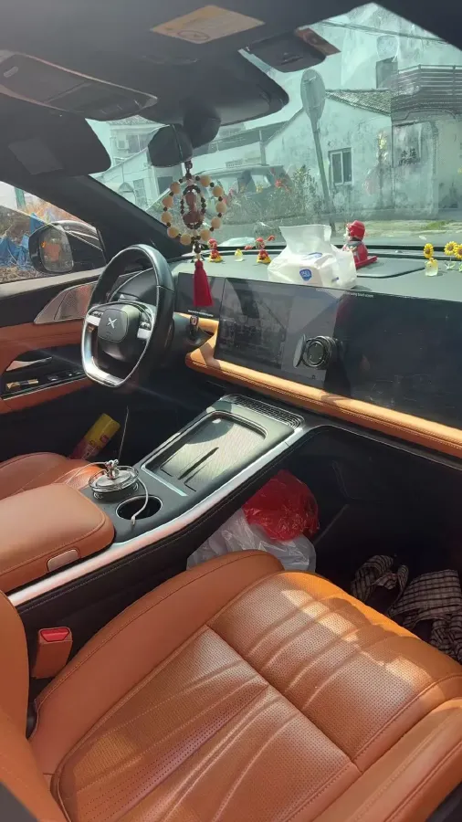 2024 Xpeng G9 BEV 78.2KWH,autocango,china used car exporter,china ev exporter,chinese used car exporter,chinese used ev exporter