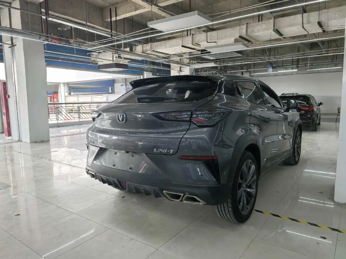 2020 ChangAn UNI-T 1.5T 180HP L4 7DCT,autocango,china used car exporter,china ev exporter,chinese used car exporter,chinese used ev exporter
