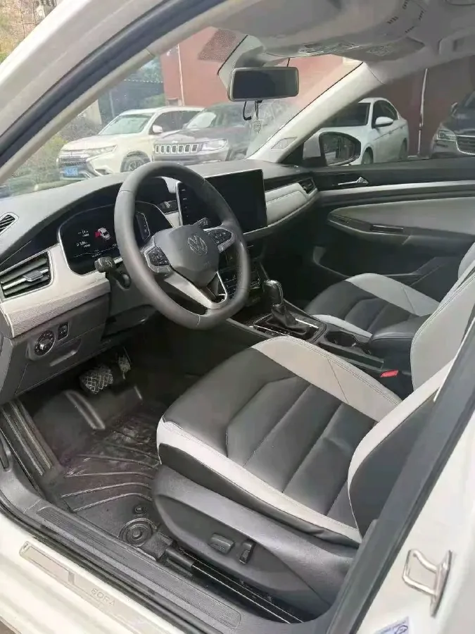 2023 Volkswagen Bora 1.5T 160HP L4 7DCT,autocango,china used car exporter,china ev exporter,chinese used car exporter,chinese used ev exporter