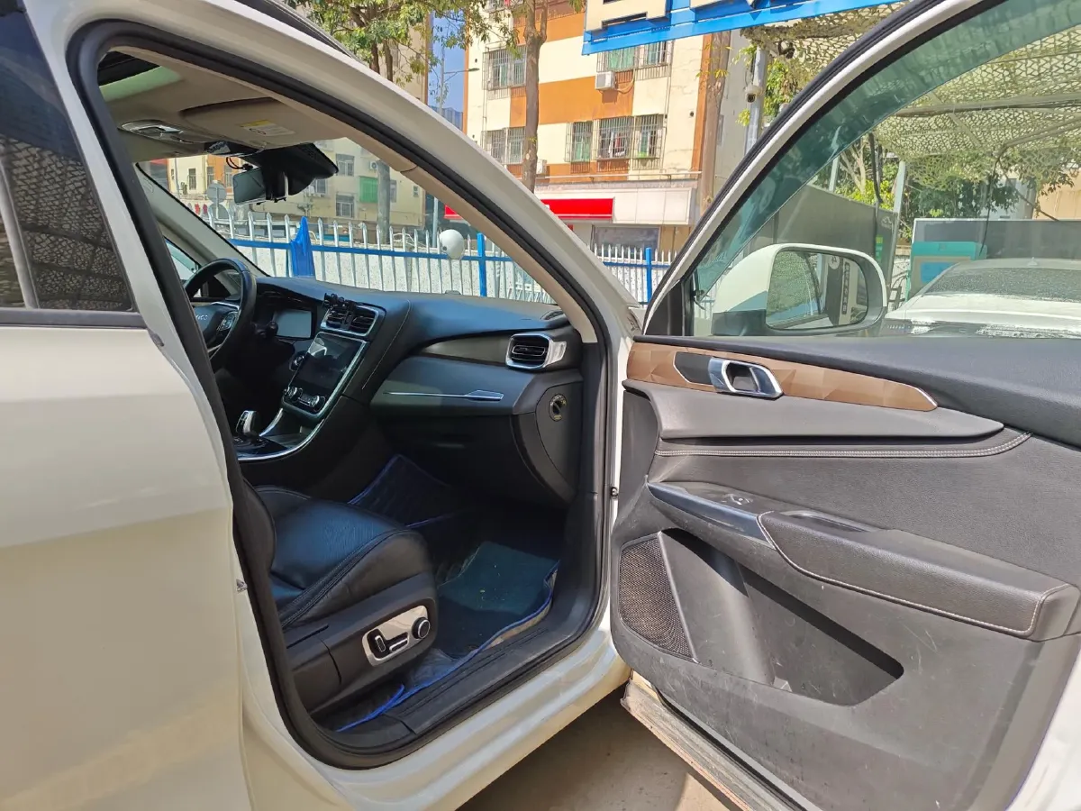 2017 Foton Tunland 2.8T 177HP L4 6AT,autocango,china used car exporter,china ev exporter,chinese used car exporter,chinese used ev exporter