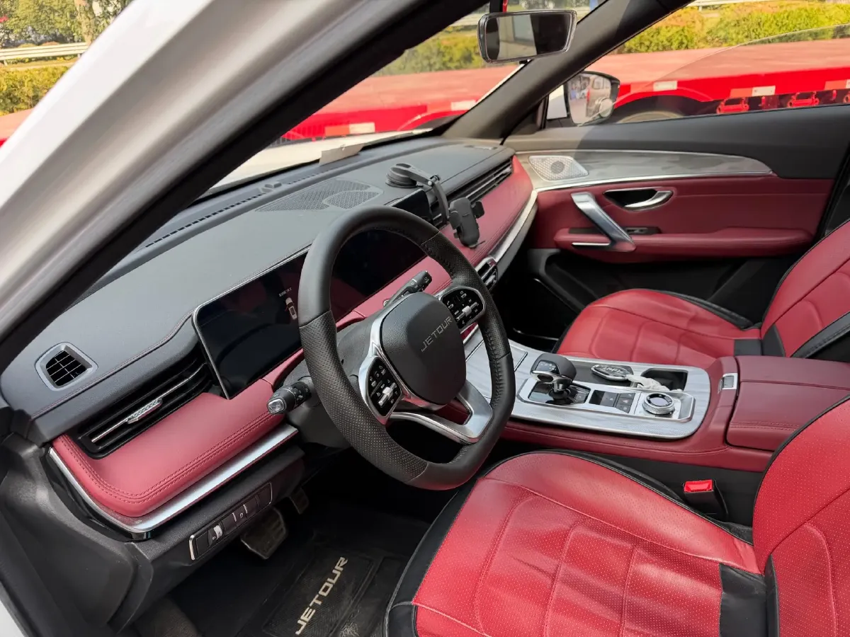 2023 Jetour X70 Plus 1.6T 197HP L4 7DCT,autocango,china used car exporter,china ev exporter,chinese used car exporter,chinese used ev exporter