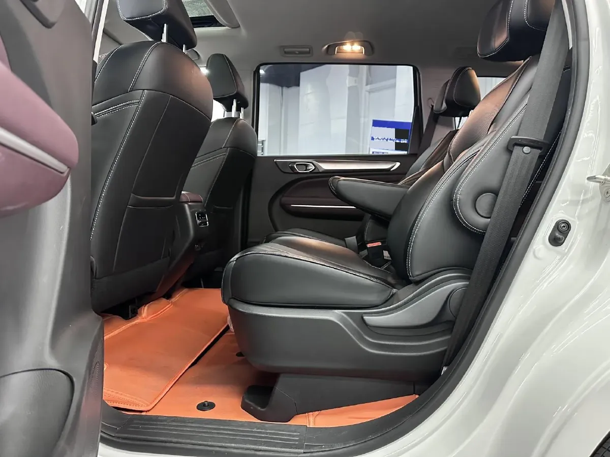 2023 GAC Trumpchi M6 1.5T 177HP L4 7DCT,autocango,china used car exporter,china ev exporter,chinese used car exporter,chinese used ev exporter