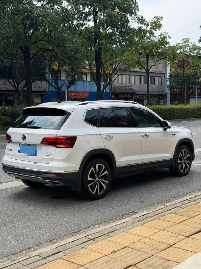 2020 Volkswagen Tharu 2.0T 186HP L4 7DCT,autocango,china used car exporter,china ev exporter,chinese used car exporter,chinese used ev exporter