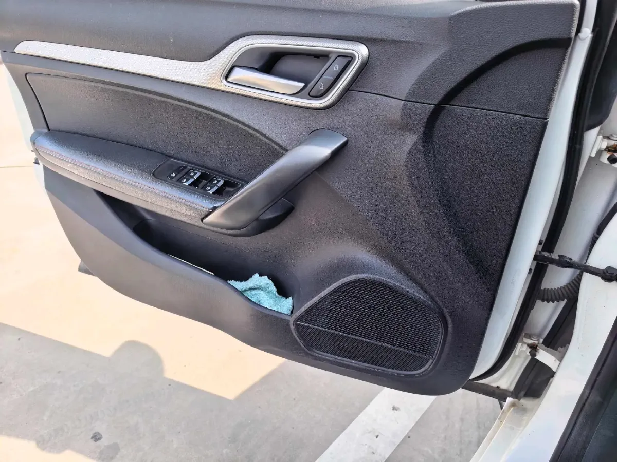 2017 MG MG6 1.5T 169HP L4 7DCT,autocango,china used car exporter,china ev exporter,chinese used car exporter,chinese used ev exporter