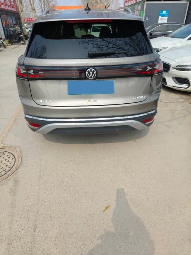 2022 Volkswagen ID.6 Crozz BEV 84.8KWH,autocango,china used car exporter,china ev exporter,chinese used car exporter,chinese used ev exporter
