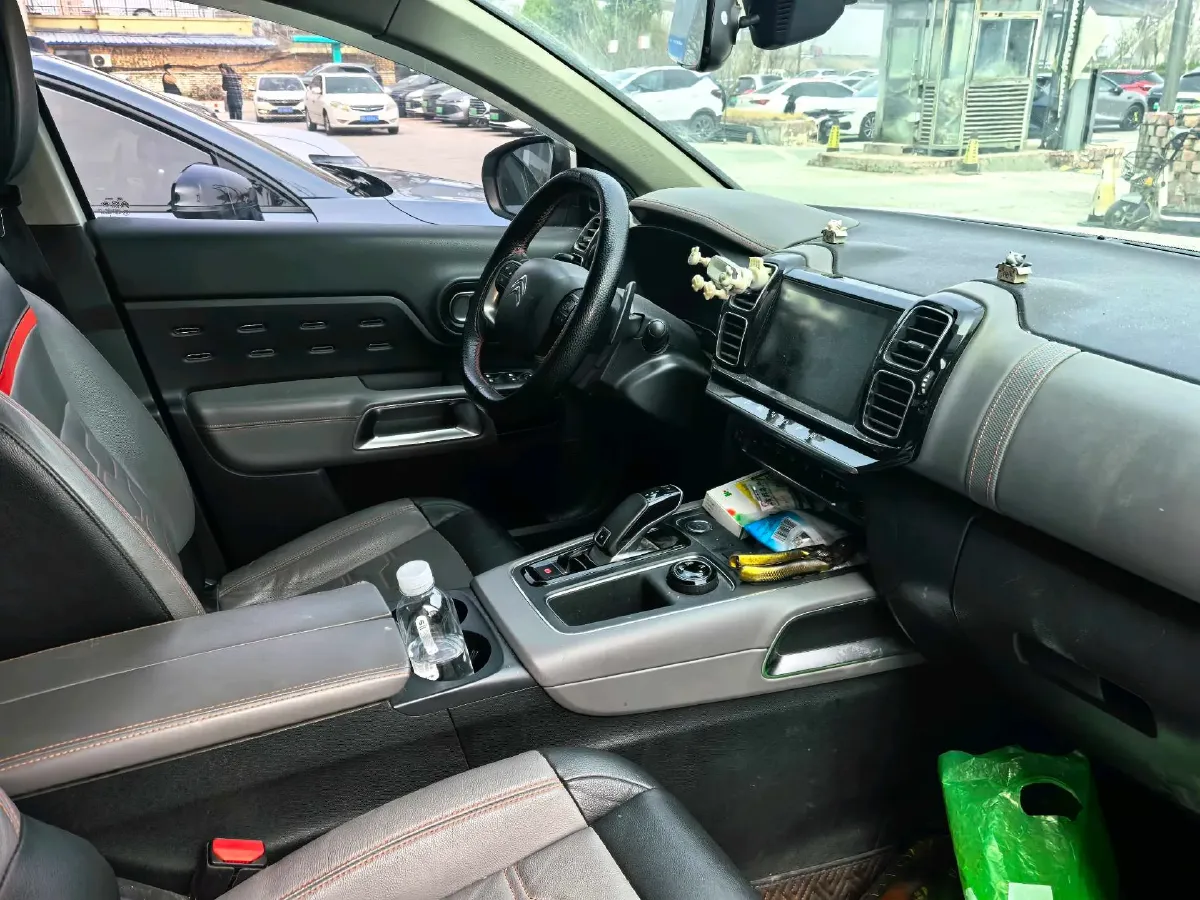 2017 Citroen C5 Aircross 1.8T 204HP L4 6AT,autocango,china used car exporter,china ev exporter,chinese used car exporter,chinese used ev exporter