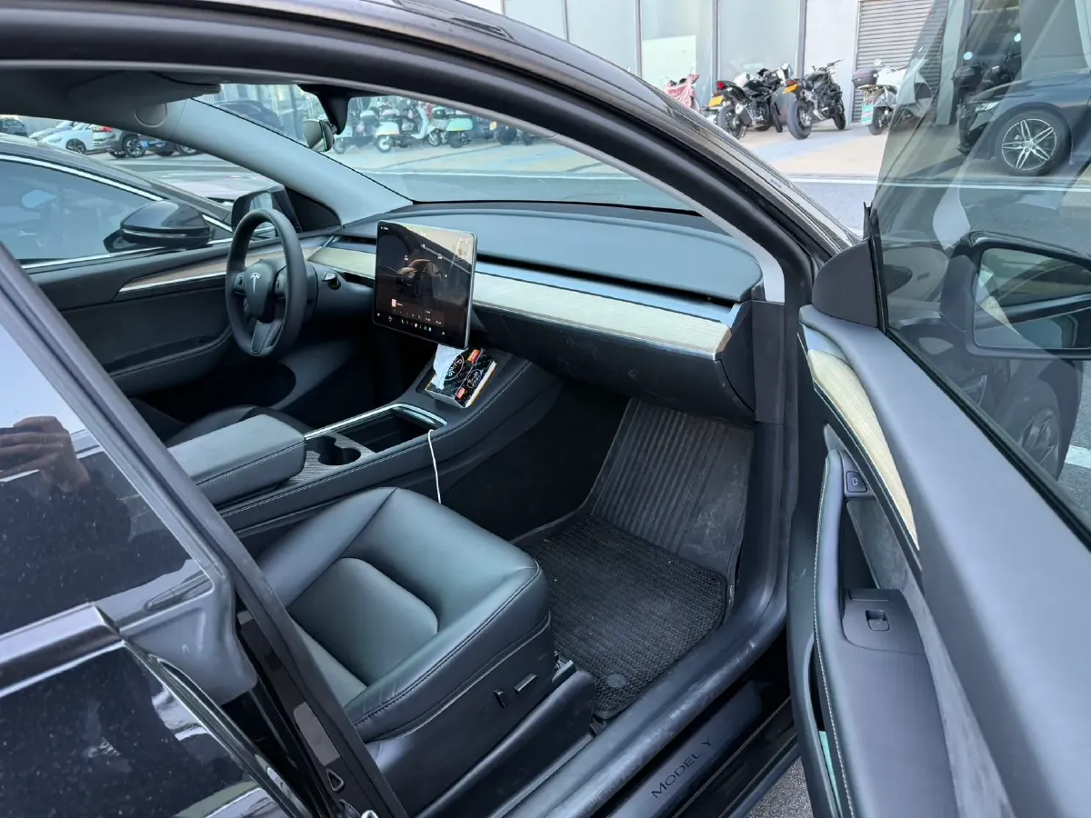 2022 Tesla Model Y BEV 78.4KWH,autocango,china used car exporter,china ev exporter,chinese used car exporter,chinese used ev exporter