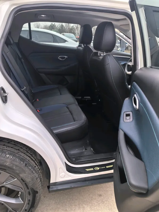 2024 GAC Trumpchi GS3 1.5T 177HP L4 7DCT,autocango,china used car exporter,china ev exporter,chinese used car exporter,chinese used ev exporter