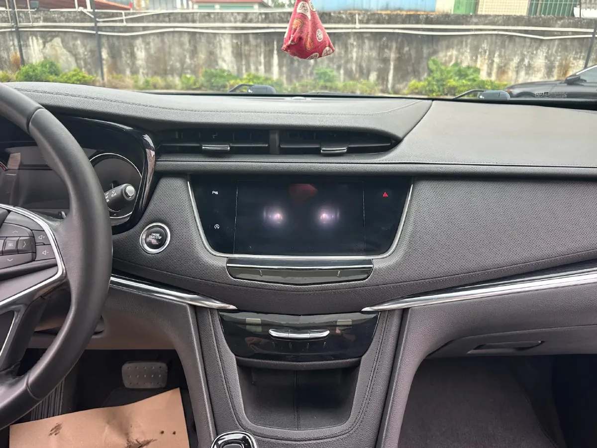 2020 Cadillac XT5 2.0T 241HP L4 9AT,autocango,china used car exporter,china ev exporter,chinese used car exporter,chinese used ev exporter