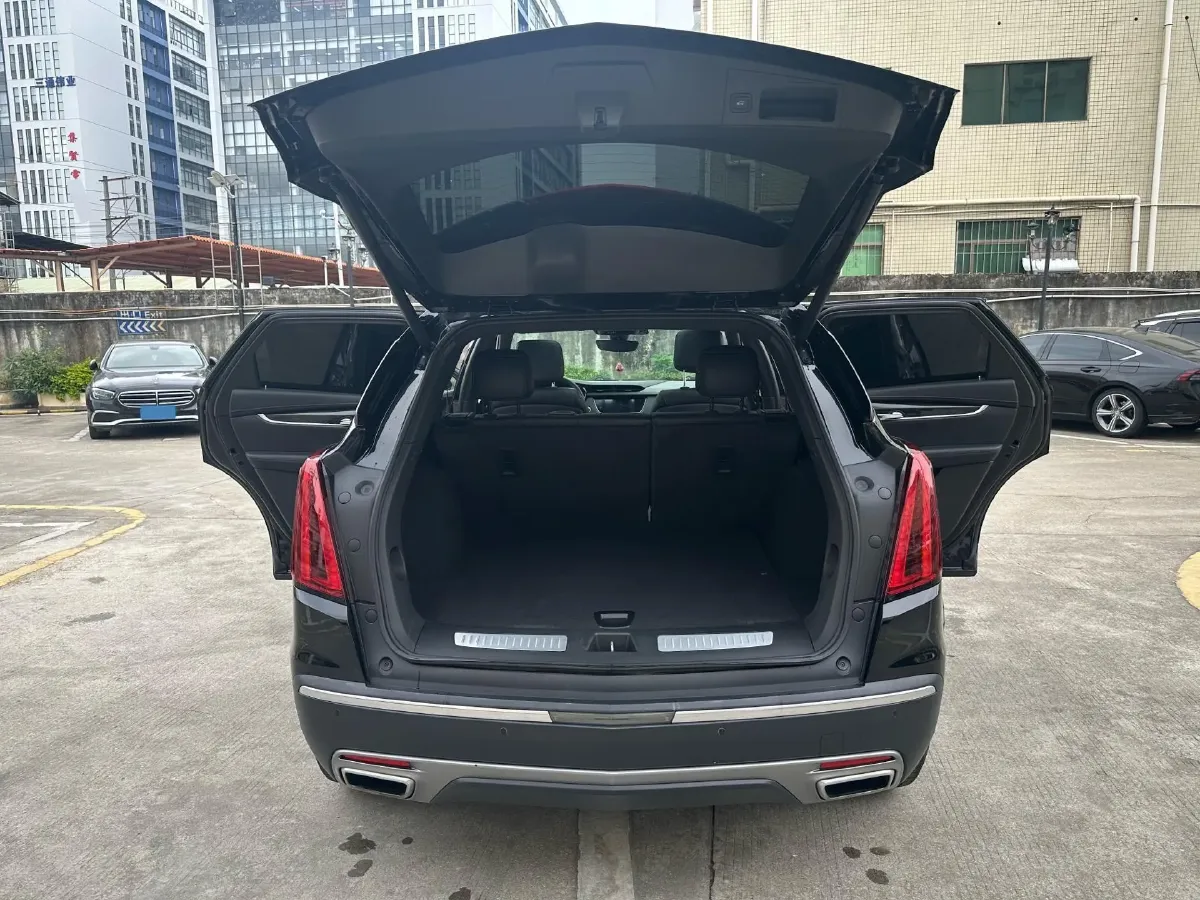 2020 Cadillac XT5 2.0T 241HP L4 9AT,autocango,china used car exporter,china ev exporter,chinese used car exporter,chinese used ev exporter