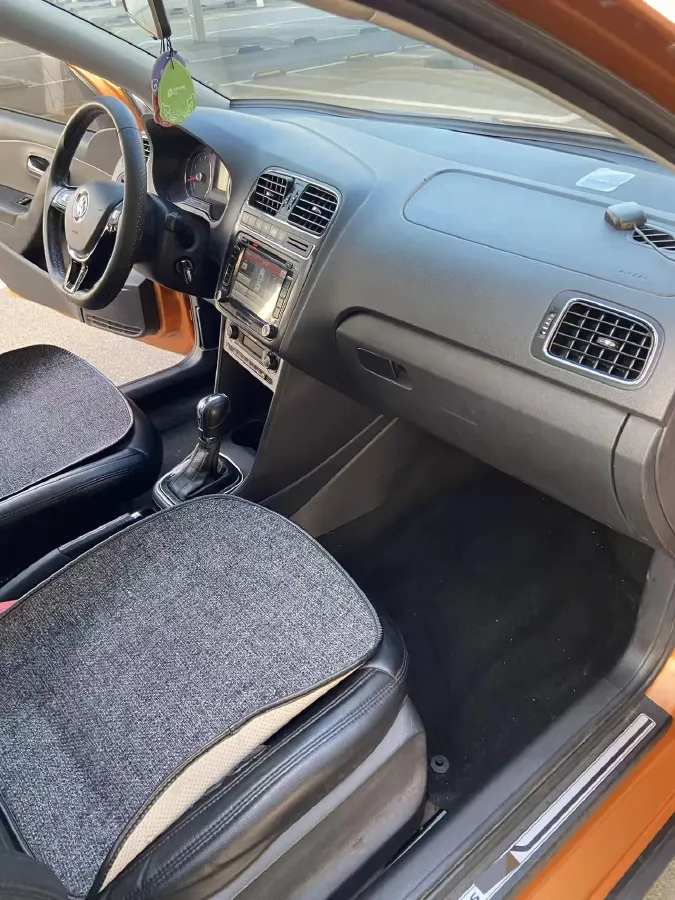 2016 Volkswagen Polo 1.6L 110HP L4 6AT,autocango,china used car exporter,china ev exporter,chinese used car exporter,chinese used ev exporter