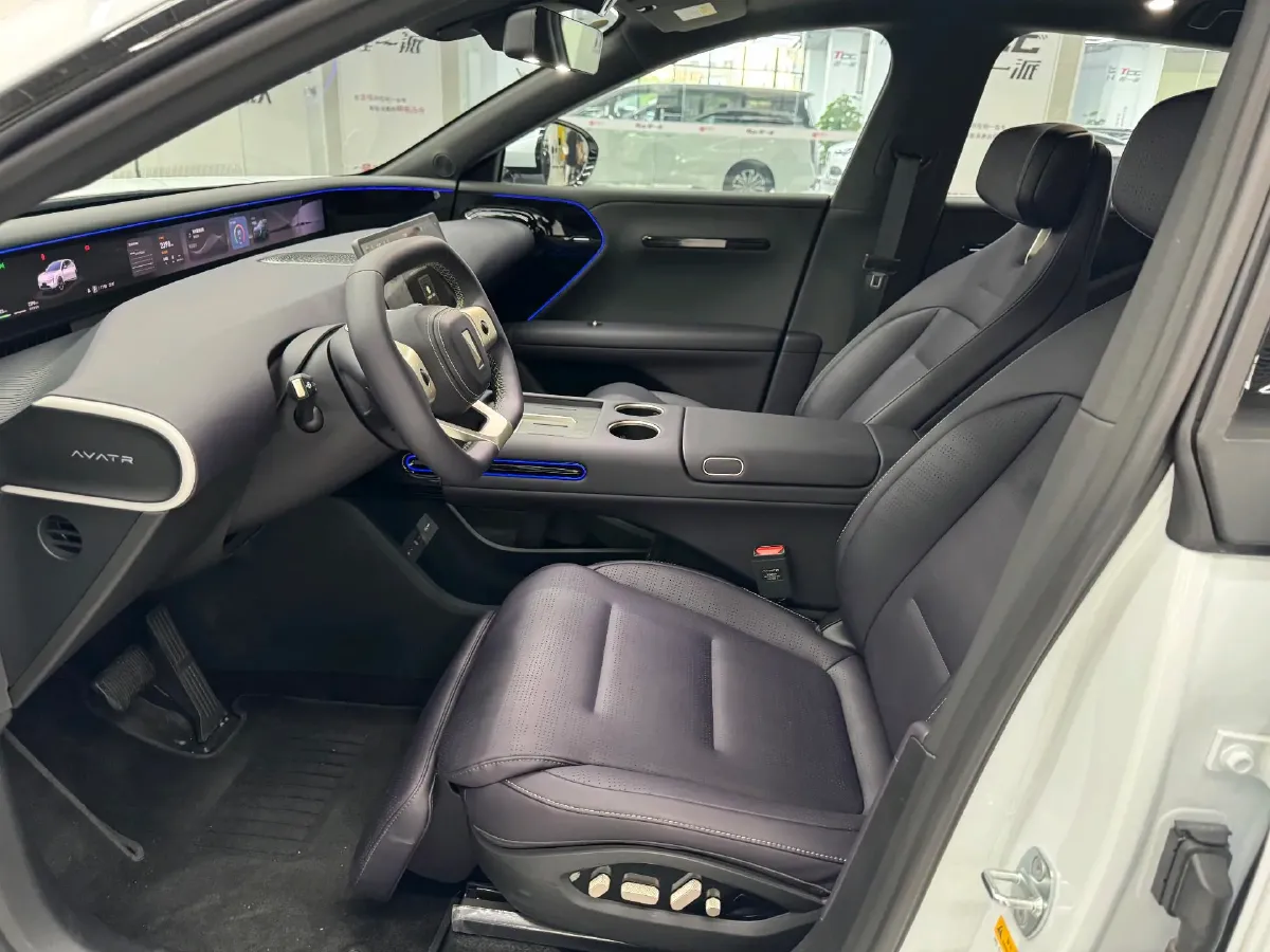 2024 Avatr 07 BEV 82.16KWH,autocango,china used car exporter,china ev exporter,chinese used car exporter,chinese used ev exporter