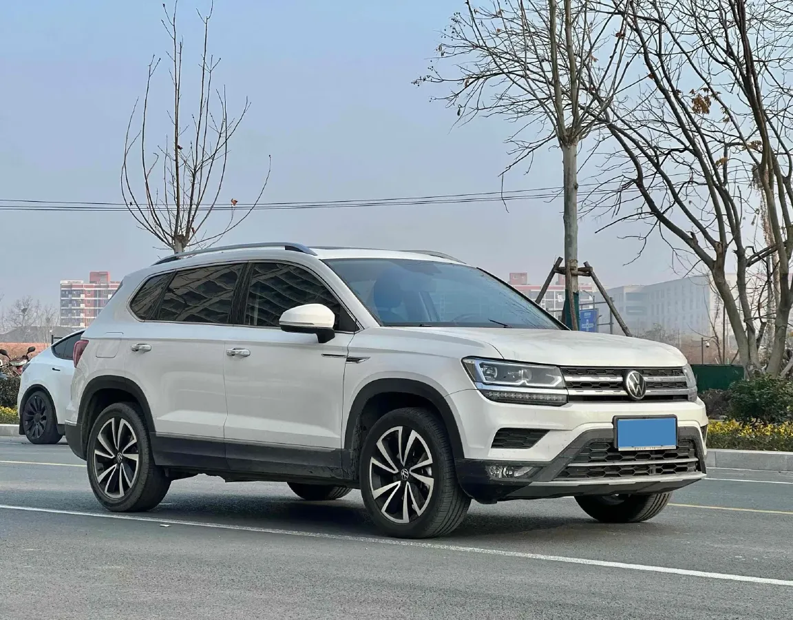 2022 Volkswagen Tharu 2.0T 186HP L4 7DCT,autocango,china used car exporter,china ev exporter,chinese used car exporter,chinese used ev exporter