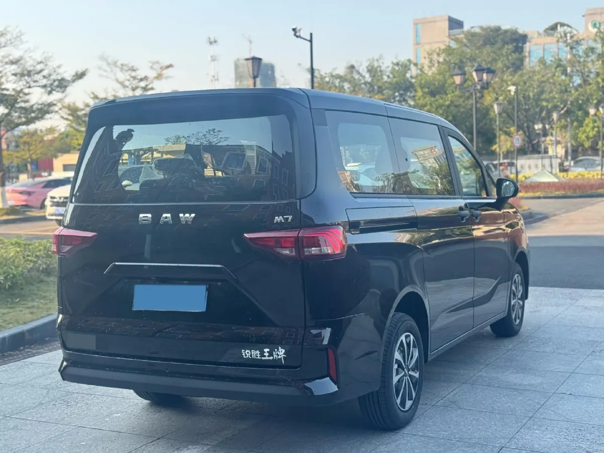 2025 BAW RuiSheng Trump M7 1.6L 124HP L4 5MT,autocango,china used car exporter,china ev exporter,chinese used car exporter,chinese used ev exporter