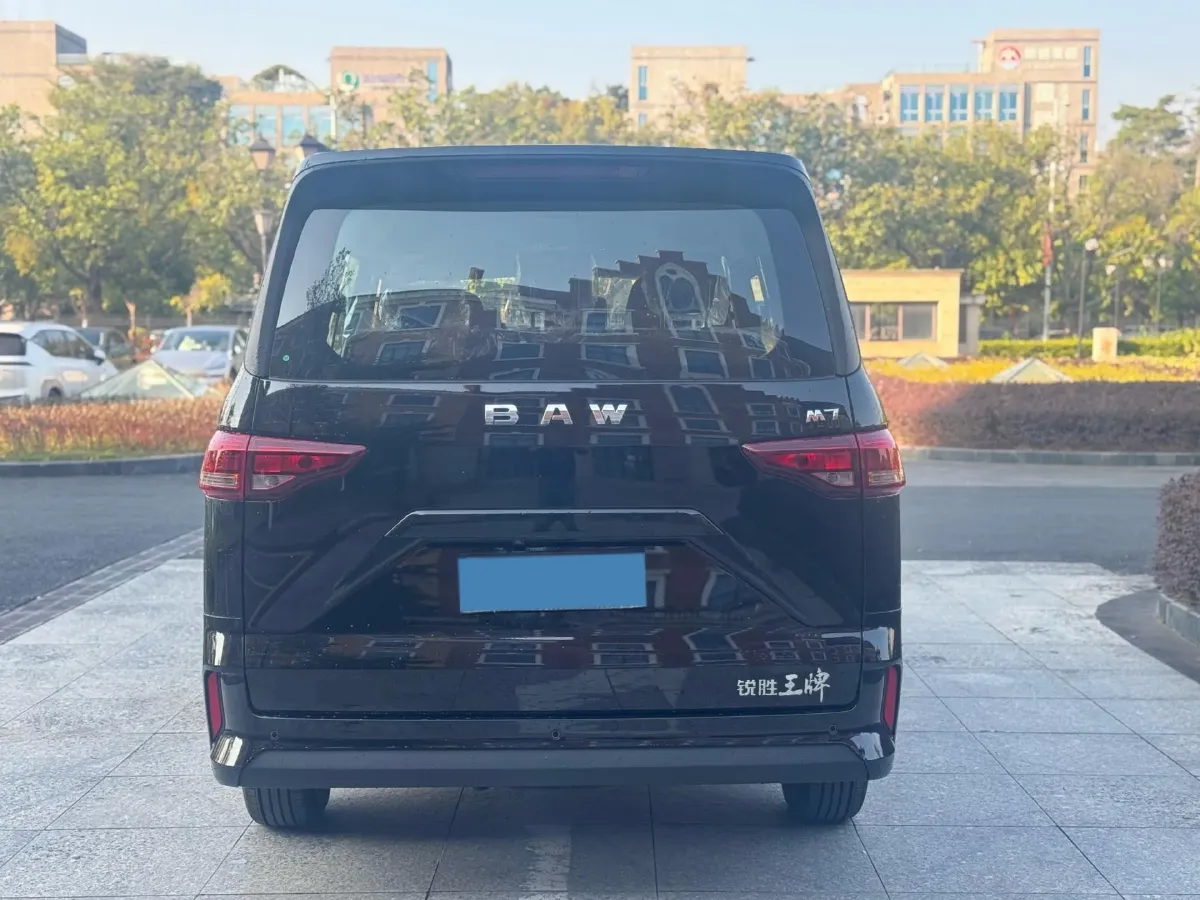 2025 BAW RuiSheng Trump M7 1.6L 124HP L4 5MT,autocango,china used car exporter,china ev exporter,chinese used car exporter,chinese used ev exporter