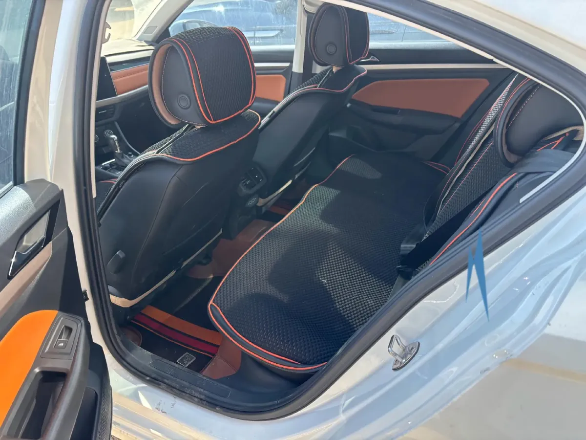 2023 Volkswagen Bora 1.2T 116HP L4 7DCT,autocango,china used car exporter,china ev exporter,chinese used car exporter,chinese used ev exporter