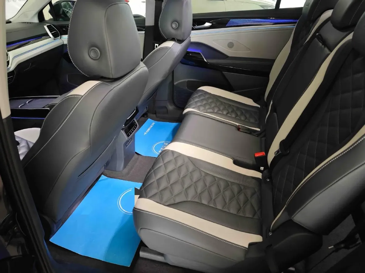 2022 Volkswagen ID.6 Crozz BEV 84.8KWH,autocango,china used car exporter,china ev exporter,chinese used car exporter,chinese used ev exporter