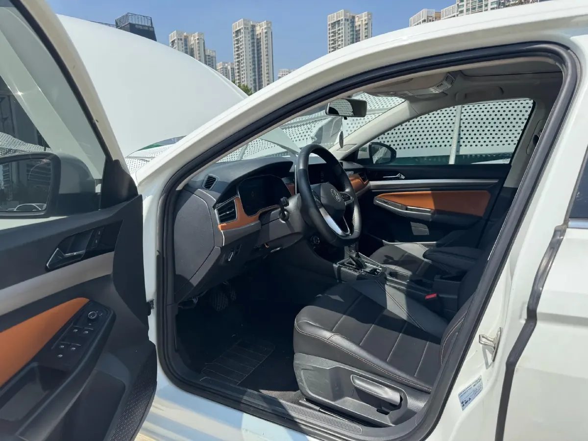 2023 Volkswagen Bora 1.2T 116HP L4 7DCT,autocango,china used car exporter,china ev exporter,chinese used car exporter,chinese used ev exporter