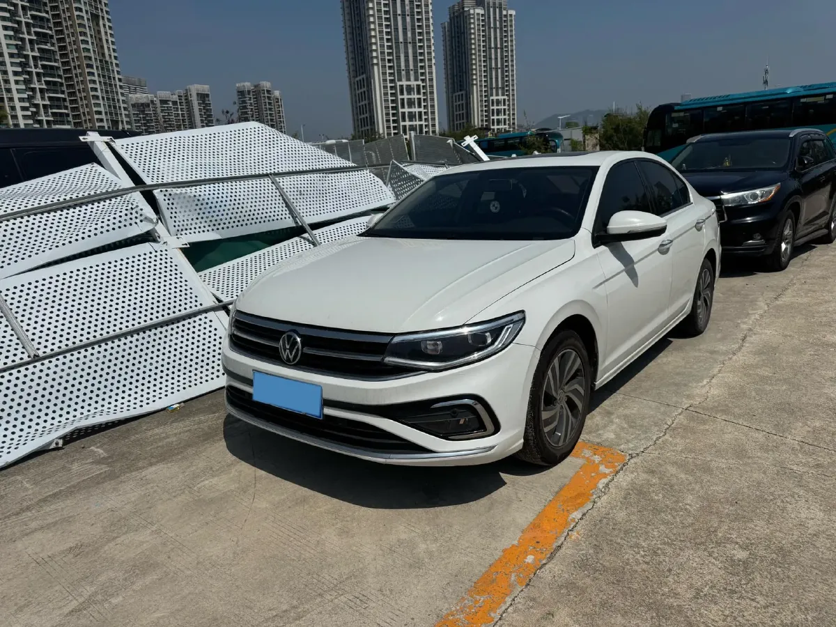 2023 Volkswagen Bora 1.2T 116HP L4 7DCT,autocango,china used car exporter,china ev exporter,chinese used car exporter,chinese used ev exporter