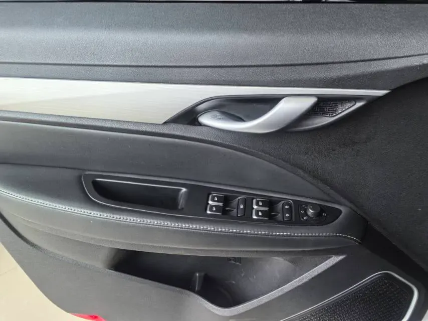 2019 Geely Emgrand 1.5L 109HP L4 CVT,autocango,china used car exporter,china ev exporter,chinese used car exporter,chinese used ev exporter