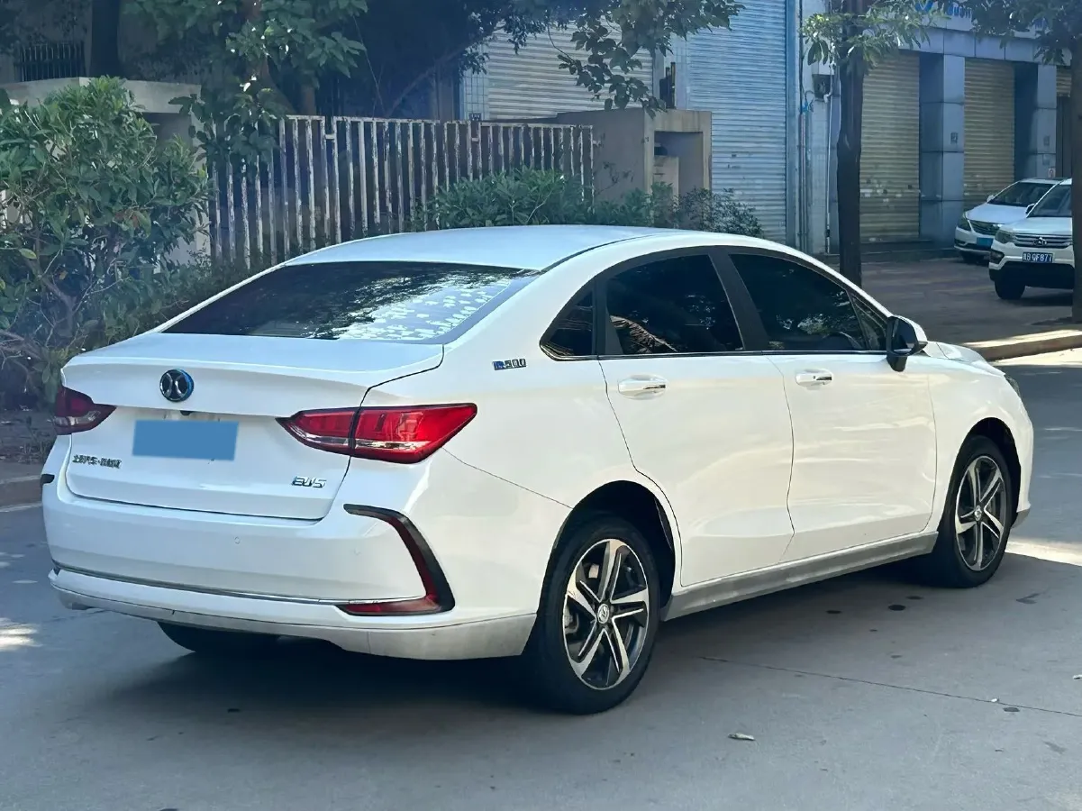 2018 BeiJing Auto EU5 BEV 53.66KWH,autocango,china used car exporter,china ev exporter,chinese used car exporter,chinese used ev exporter