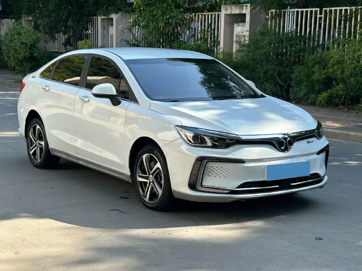 2018 BeiJing Auto EU5 BEV 53.66KWH,autocango,china used car exporter,china ev exporter,chinese used car exporter,chinese used ev exporter