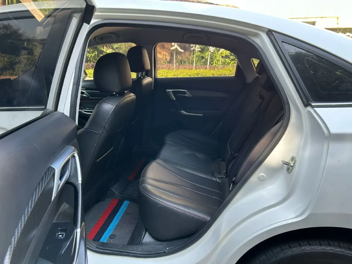 2018 BeiJing Auto EU5 BEV 53.66KWH,autocango,china used car exporter,china ev exporter,chinese used car exporter,chinese used ev exporter