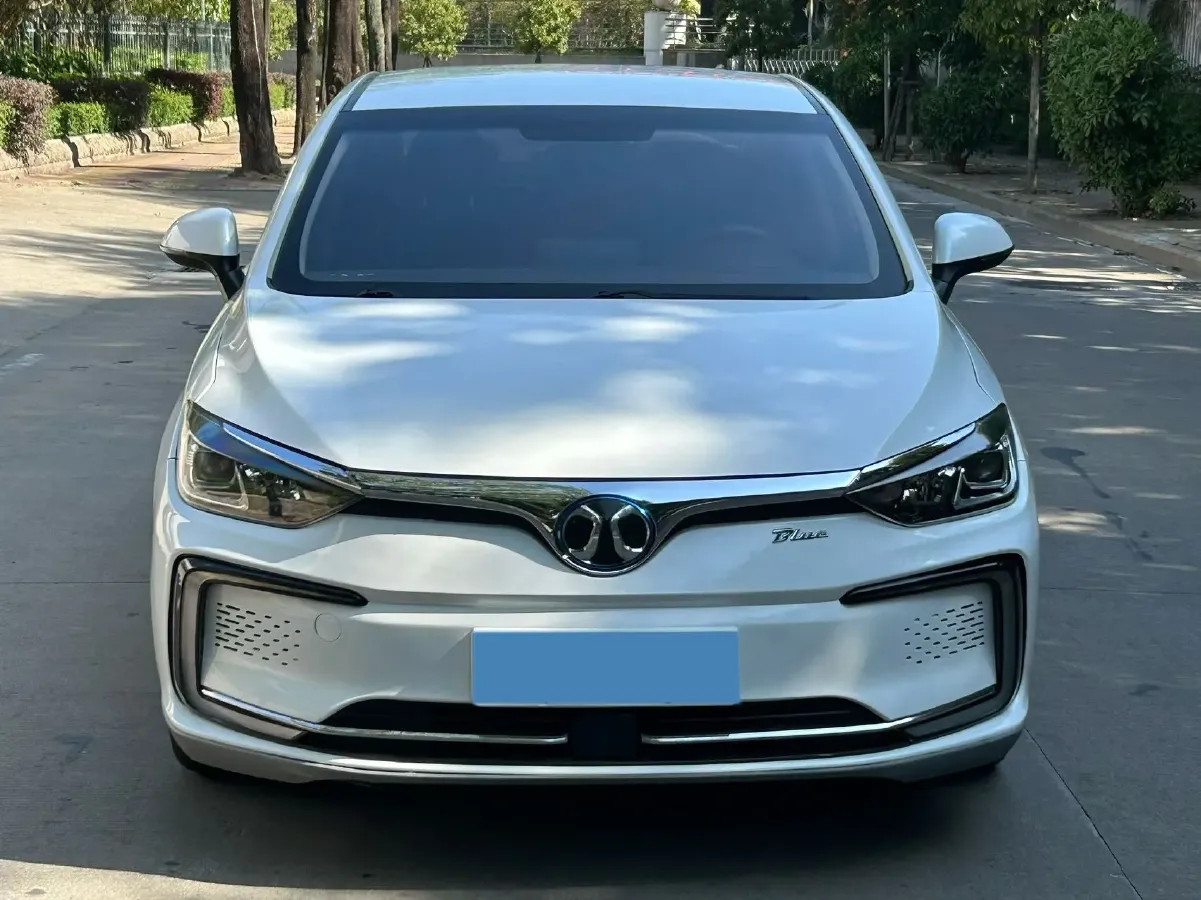 2018 BeiJing Auto EU5 BEV 53.66KWH,autocango,china used car exporter,china ev exporter,chinese used car exporter,chinese used ev exporter